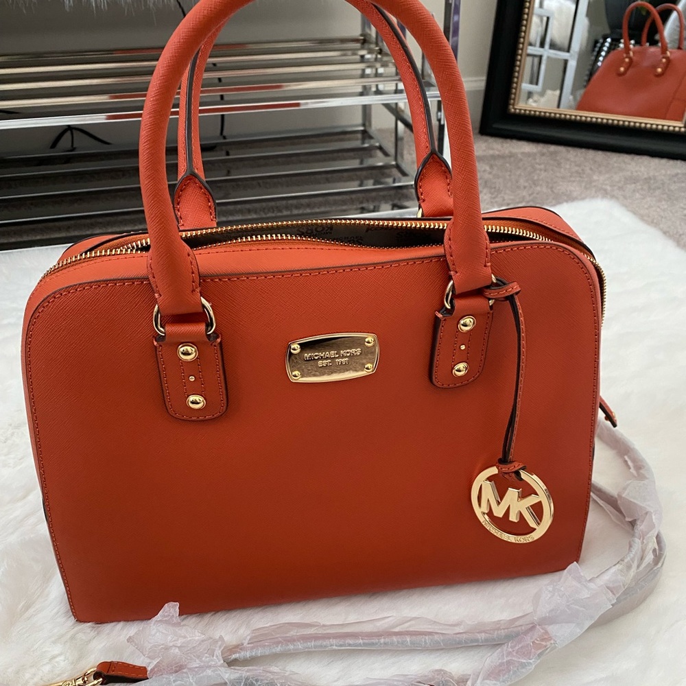 Michael Kors,Burnt Orange, Gold Hardware, Like new  and very nice